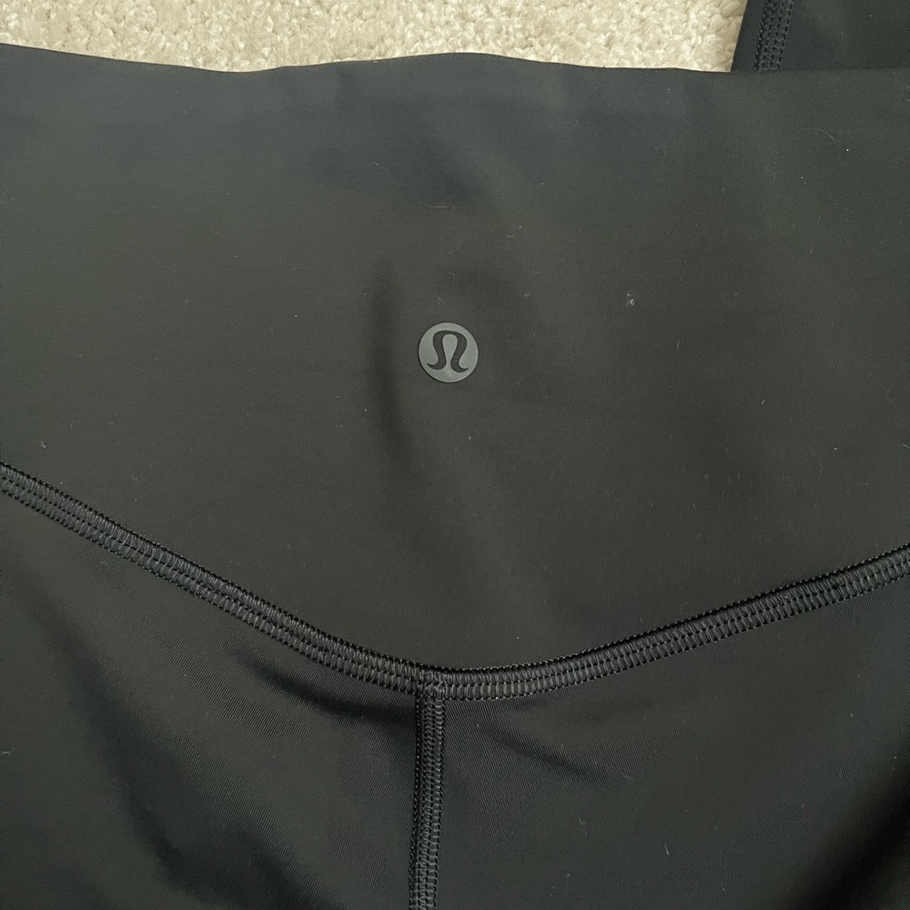 NWOT Lululemon Wunder Under SmoothCover High-Rise Tight 25" - Black - Size 10 - Picture 6 of 6